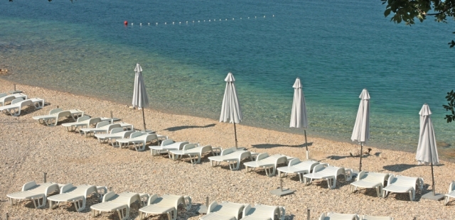 Пляж отеля Novi Spa